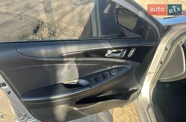 Седан Hyundai Sonata 2012 в 