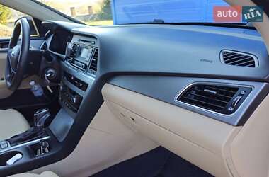 Седан Hyundai Sonata 2016 в 