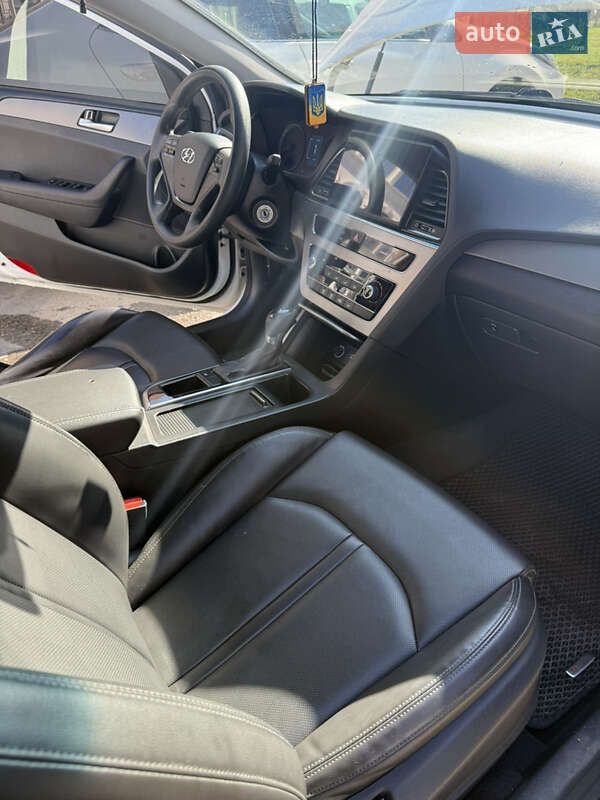 Седан Hyundai Sonata 2014 в Одесі