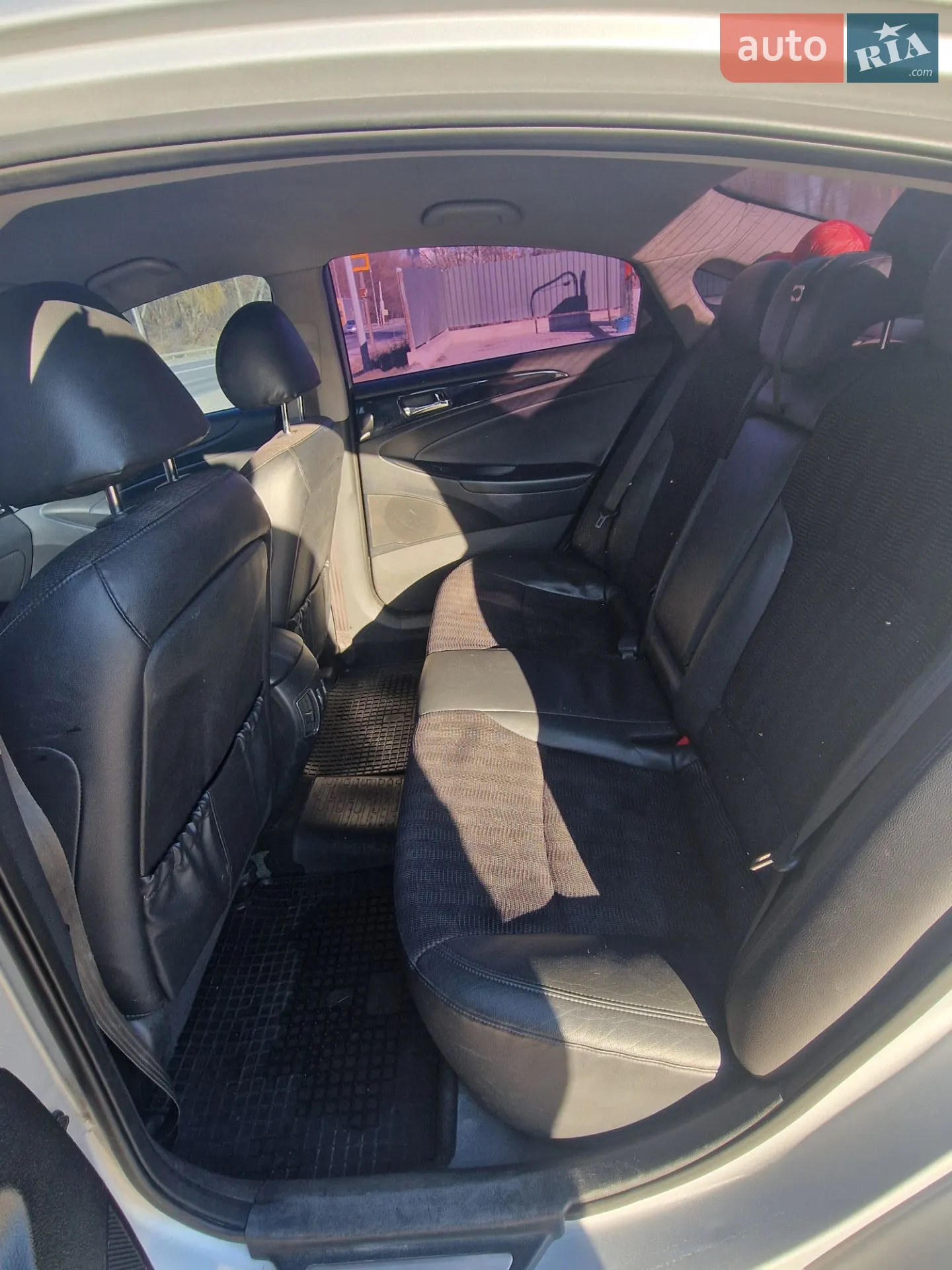 2012 Hyundai Sonata - мініатюра 21