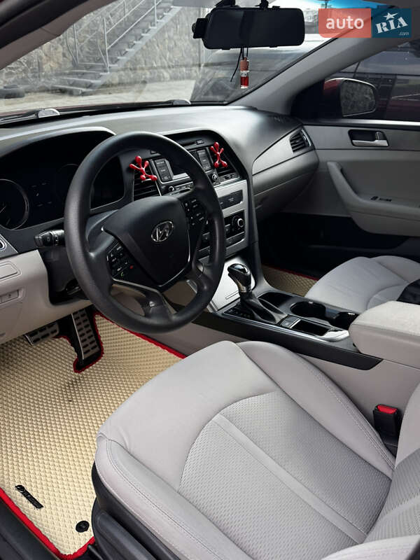 Седан Hyundai Sonata 2015 в Хмельницком