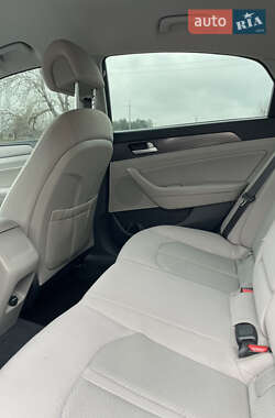 Седан Hyundai Sonata 2014 в 