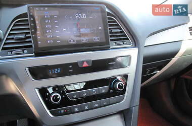 Седан Hyundai Sonata 2016 в 