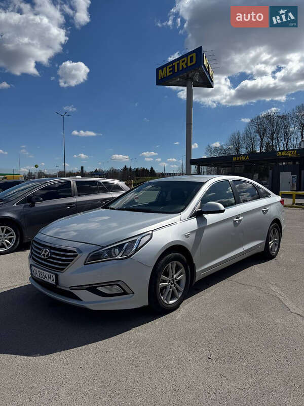 Седан Hyundai Sonata 2016 в Львове