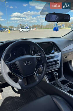 Седан Hyundai Sonata 2016 в 