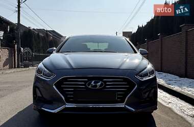 Седан Hyundai Sonata 2018 в Луцке