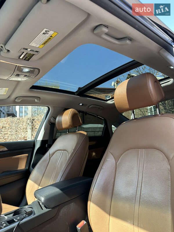 Седан Hyundai Sonata 2014 в Дніпрі