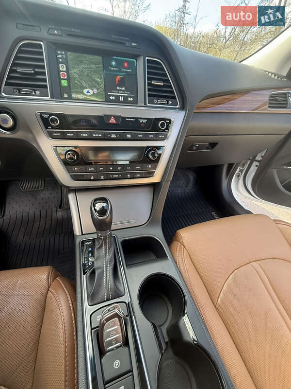 Седан Hyundai Sonata 2014 в Вишгороді