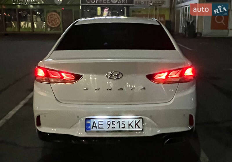 Седан Hyundai Sonata 2017 в Кривом Роге