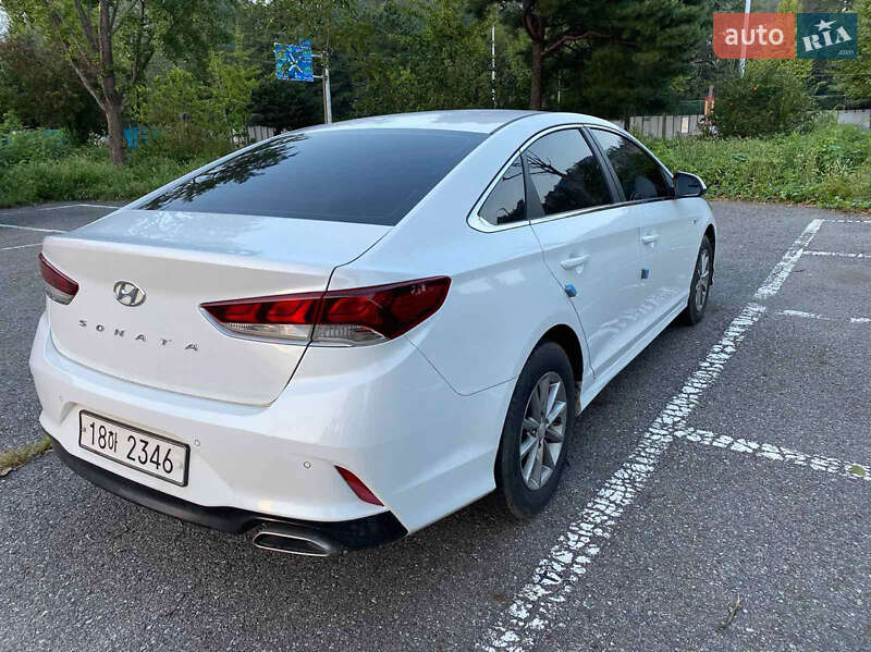 Седан Hyundai Sonata 2017 в Кривом Роге