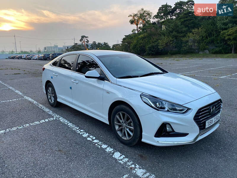 Седан Hyundai Sonata 2017 в Кривом Роге