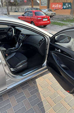 Седан Hyundai Sonata 2010 в 