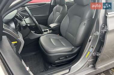 Седан Hyundai Sonata 2014 в 