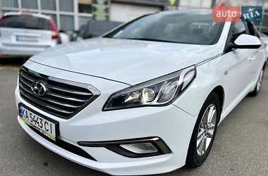 Седан Hyundai Sonata 2015 в 