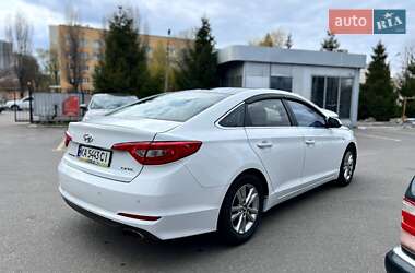 Седан Hyundai Sonata 2015 в 