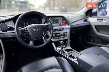 Седан Hyundai Sonata 2015 в 