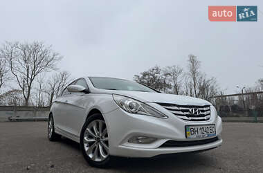 Седан Hyundai Sonata 2011 в 