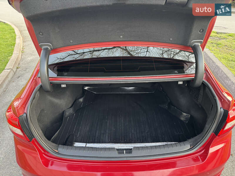 Седан Hyundai Sonata 2016 в Києві фото 14 Седан Hyundai Sonata 2016 в Києві