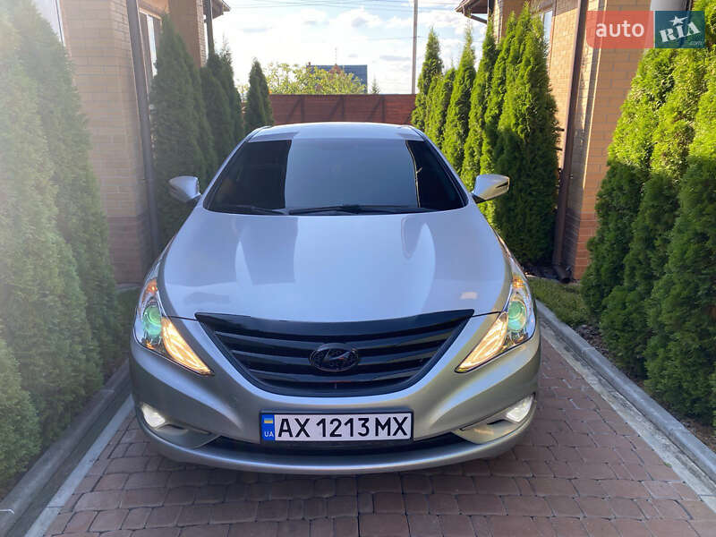 Седан Hyundai Sonata 2013 в 