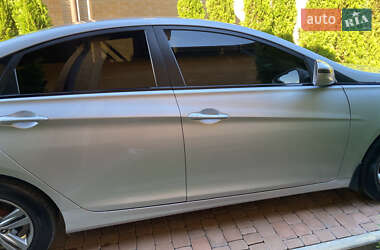 Седан Hyundai Sonata 2013 в 