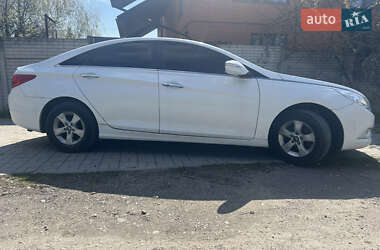 Седан Hyundai Sonata 2014 в 