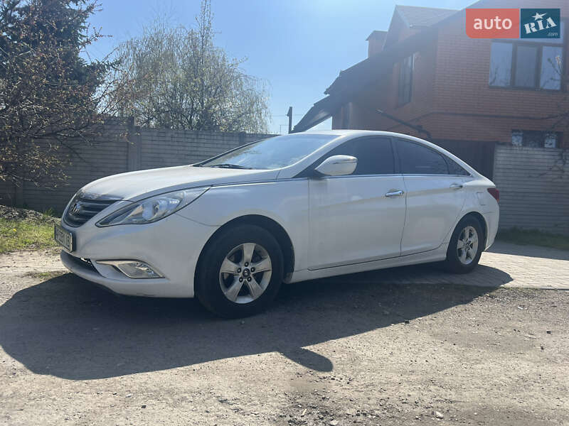Седан Hyundai Sonata 2014 в 