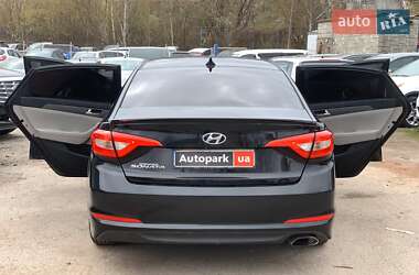Седан Hyundai Sonata 2015 в 