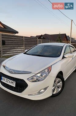 Седан Hyundai Sonata 2013 в 