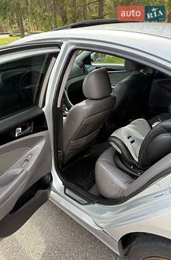 Седан Hyundai Sonata 2011 в 