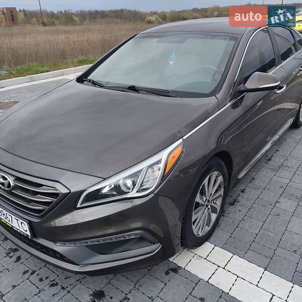 Седан Hyundai Sonata 2015 в Львове