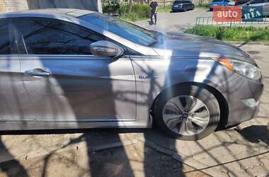 Седан Hyundai Sonata 2013 в 