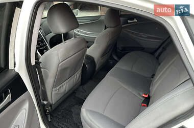 Седан Hyundai Sonata 2014 в 