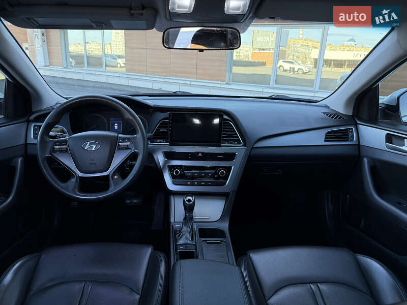 Седан Hyundai Sonata 2018 в Киеве