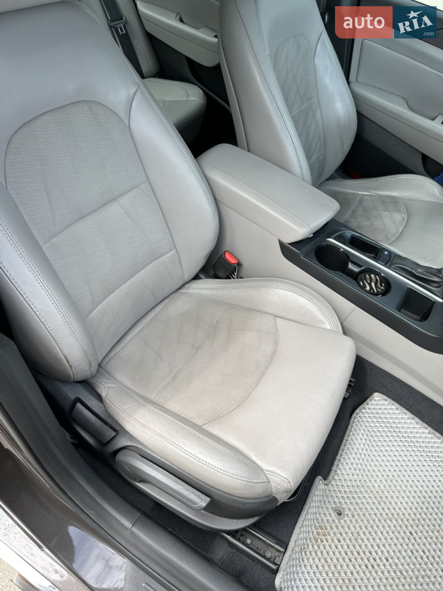 2015 Hyundai Sonata - мініатюра 30