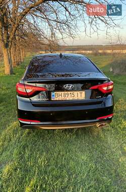 Седан Hyundai Sonata 2015 в 