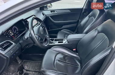 Седан Hyundai Sonata 2014 в 
