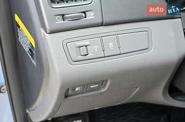 Седан Hyundai Sonata 2014 в 