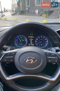 Седан Hyundai Sonata 2020 в 