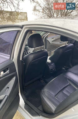 Седан Hyundai Sonata 2013 в 