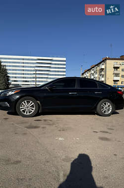 Седан Hyundai Sonata 2015 в 