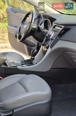 Седан Hyundai Sonata 2012 в 