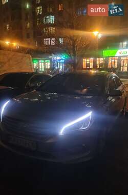 Седан Hyundai Sonata 2015 в 
