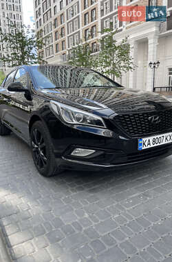Седан Hyundai Sonata 2014 в 