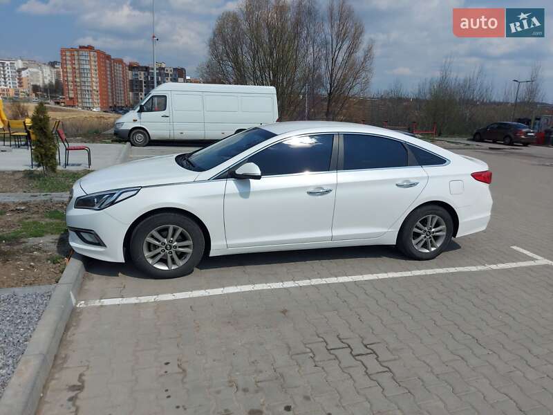 Седан Hyundai Sonata 2015 в Одессе
