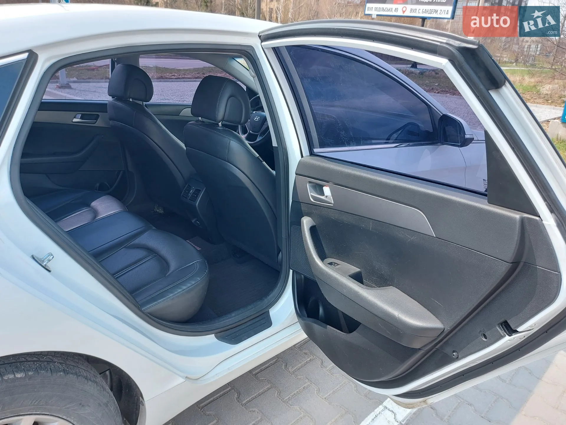 2015 Hyundai Sonata - мініатюра 19