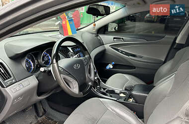 Седан Hyundai Sonata 2013 в 