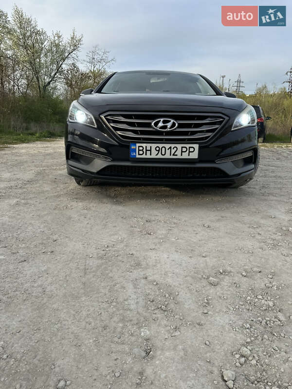 Седан Hyundai Sonata 2015 в 