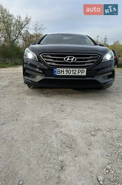 Седан Hyundai Sonata 2015 в 