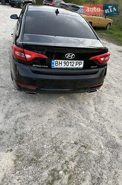 Седан Hyundai Sonata 2015 в 