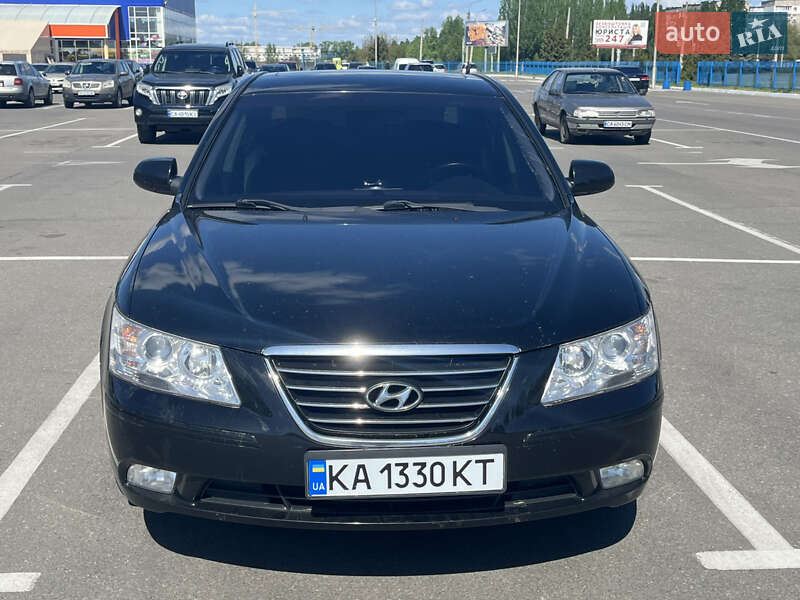 Седан Hyundai Sonata 2009 в Киеве
